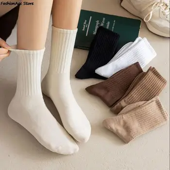 Црно-Беле женске Чарапе, јесен-зима, средње чарапа у корејском јапанском стилу, трендинг памук кафе дизајн чарапе у ретро стилу за студенте