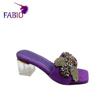 Еврамериканские женске вечерње ципеле са необичном шаром и украс у облику кристала на отвореном, трг женске папуче